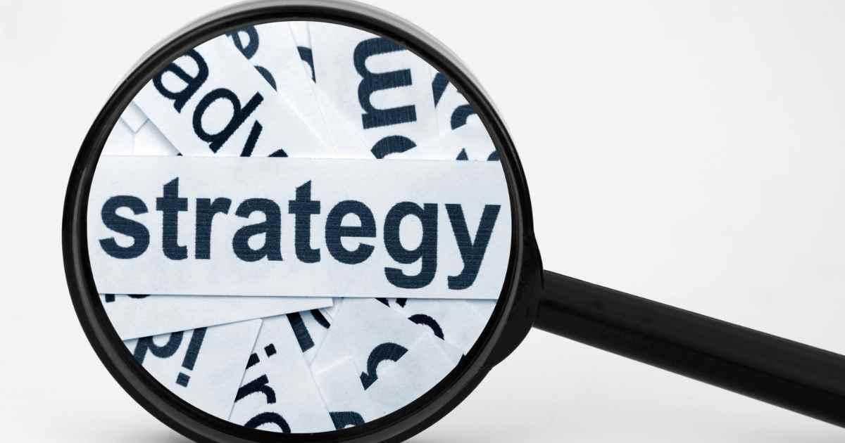 -&zwnj; Strategies for Building Strong Relationships&zwj; with Media Delegations